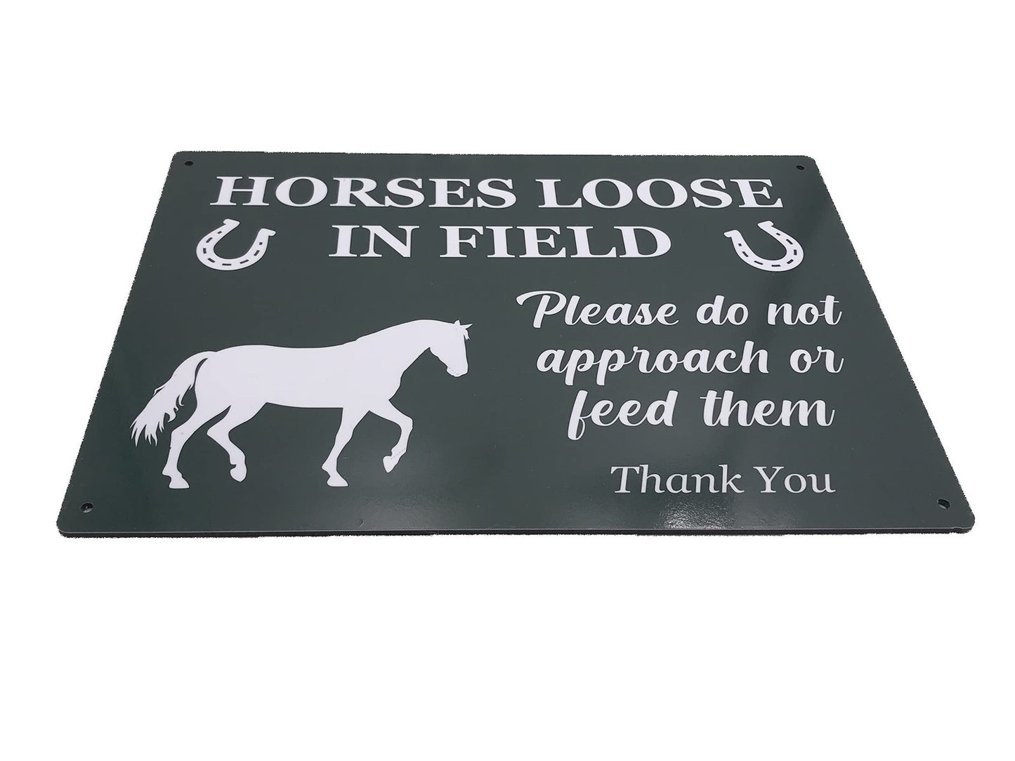 A4 Horses Loose in Field Sign – Green Aluminium Composite Gate & Fence Notice – by North By North East – Signs