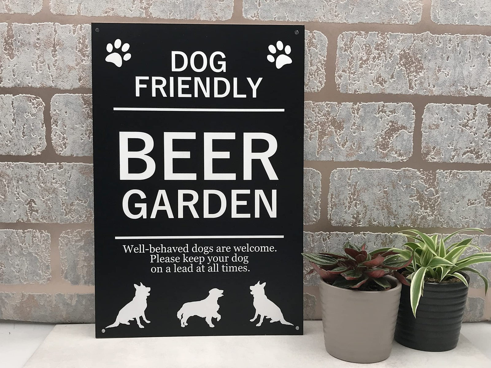 Dog-Friendly Beer Garden Sign – A4 Black ACM, 4 Screw Holes – UK Made – by North By North East – Garden & Outdoor Signs